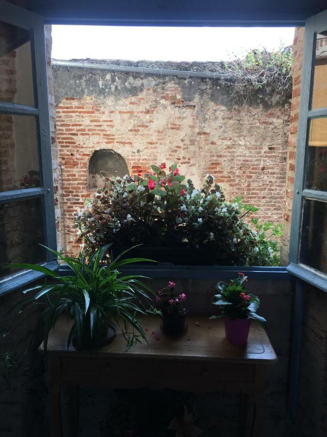 Le Loft Du Chateau Du Roi Cahors Exterior photo
